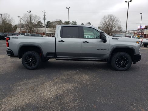 New 2026 Chevrolet Silverado 3500 LTZ w/ LTZ Plus Package image 5