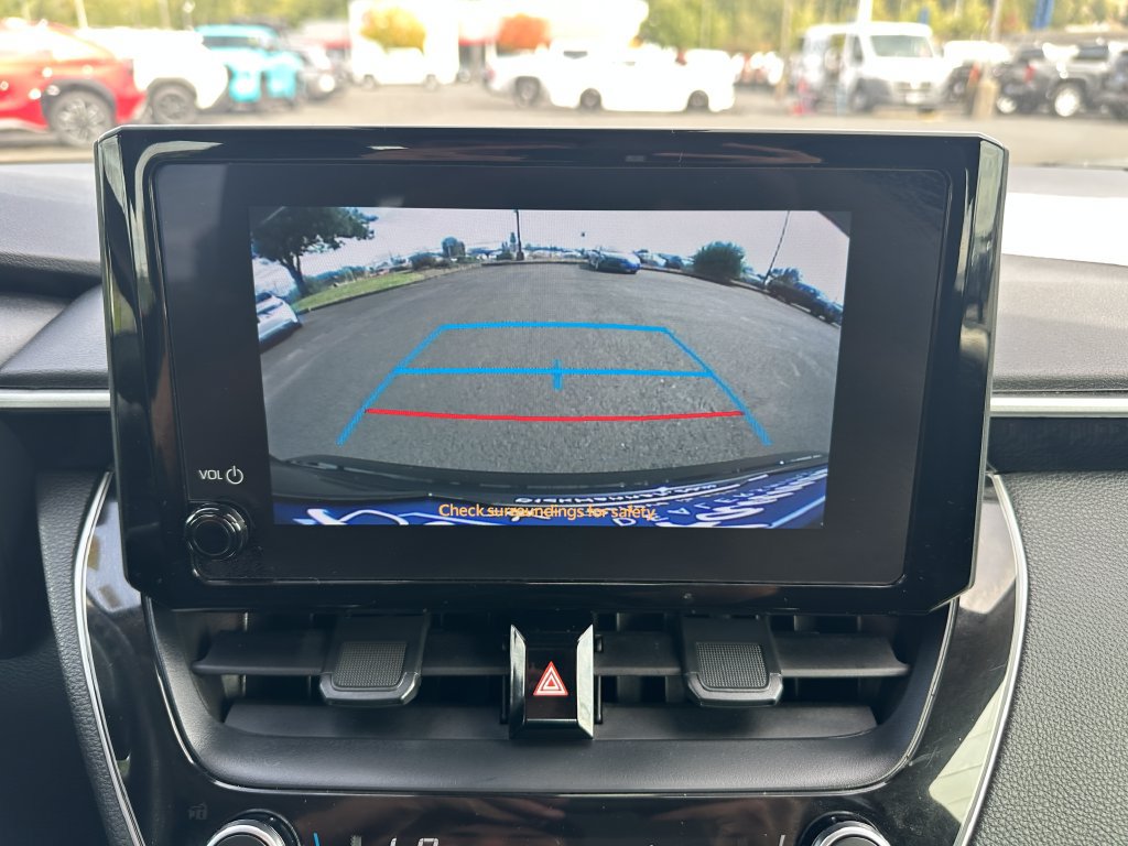 Used 2024 Toyota Corolla LE FWD image 16