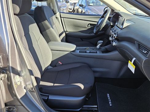 New 2025 Nissan Sentra S image 12