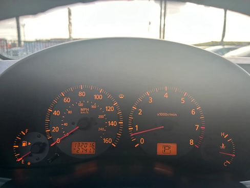 Used 2003 INFINITI G35 Coupe w/ Premium Pkg RWD image 21