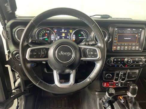 Used 2023 Jeep Wrangler Unlimited Rubicon 4xe w/ Steel Bumper Group AWD/4WD image 12