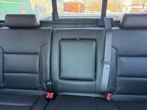 Used 2015 GMC Sierra 1500 SLT w/ SLT Crew Cab Value Package image 16