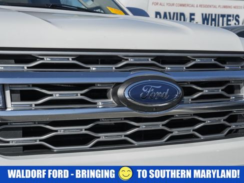 Used 2024 Ford Expedition Max Platinum image 14