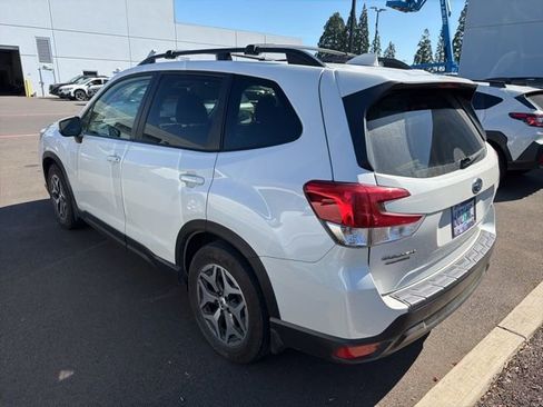 Used 2021 Subaru Forester Premium w/ Popular Package #1 AWD/4WD image 6