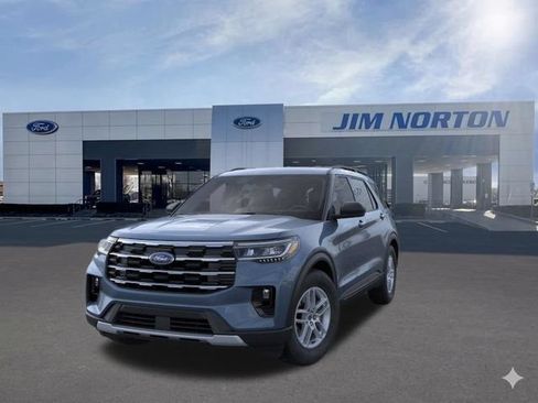 New 2026 Ford Explorer Active w/ Active Comfort Package RWD image 3