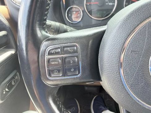 Used 2016 Jeep Wrangler Unlimited Sahara w/ Max Tow Package AWD/4WD image 15