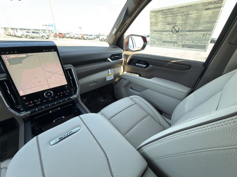 New 2026 GMC Yukon Denali image 23