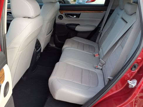 Used 2022 Honda CR-V Touring image 10