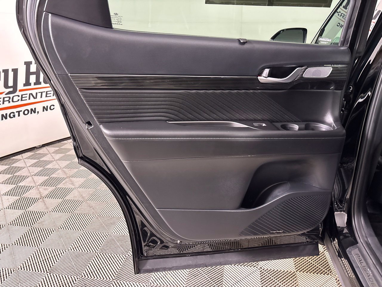Used 2025 Hyundai Palisade Calligraphy AWD/4WD image 26