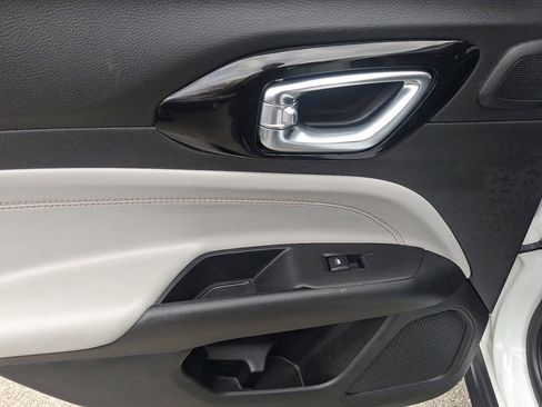 Certified 2022 Jeep Compass Limited w/ Sun and Sound Group image 19