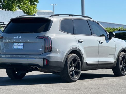 Used 2023 Kia Telluride SX Prestige X-Line AWD/4WD image 4