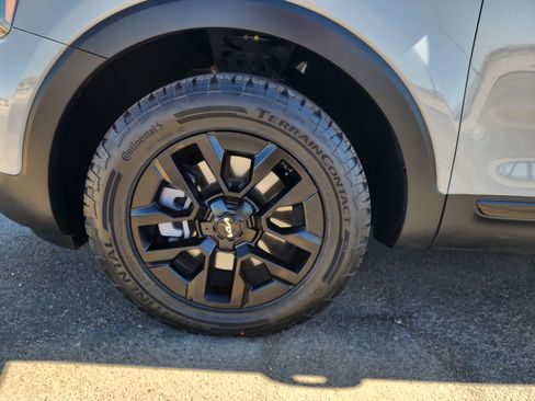 Used 2024 Kia Telluride SX Prestige X-Pro AWD/4WD image 9