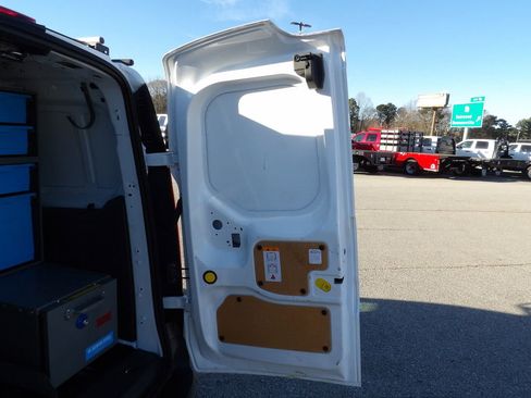 Used 2020 Ford Transit Connect XL image 45