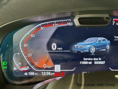 Used 2023 BMW 530i xDrive w/ Premium Package image 12