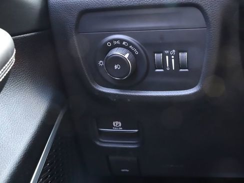 New 2026 Jeep Grand Cherokee Limited AWD/4WD image 37