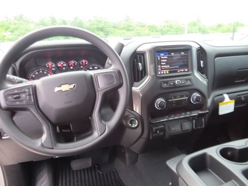 New 2026 Chevrolet Silverado 2500 Custom AWD/4WD image 21