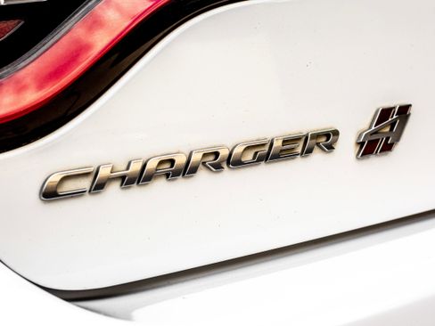 Used 2018 Dodge Charger GT image 59