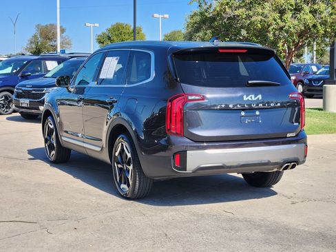 Certified 2025 Kia Telluride S AWD/4WD image 3