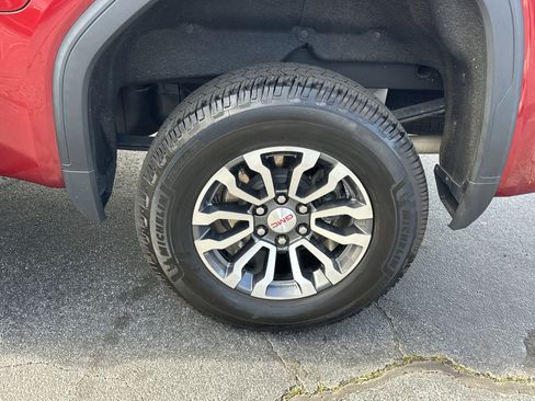 Used 2020 GMC Sierra 1500 AT4 w/ AT4 Premium Package image 21