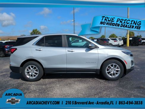 Certified 2022 Chevrolet Equinox LT FWD image 3