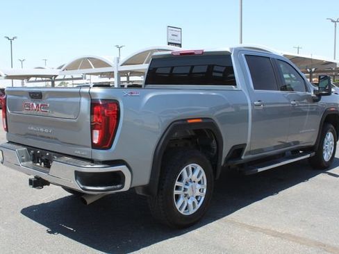 Used 2024 GMC Sierra 2500 SLE w/ SLE Value Package; AWD/4WD image 3