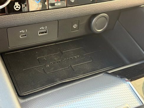 New 2025 Mitsubishi Outlander SEL image 17