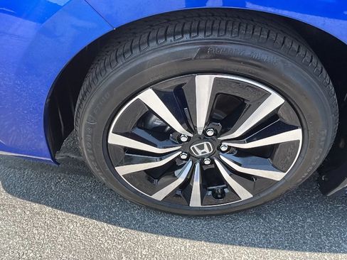 Used 2023 Honda Civic EX image 28