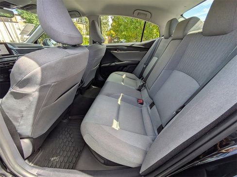 Used 2025 Toyota Camry LE image 12