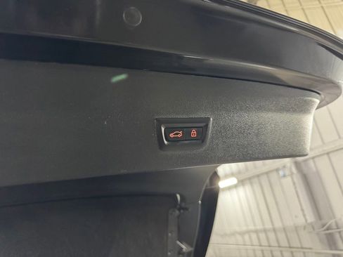Used 2022 BMW X4 M AWD/4WD image 56