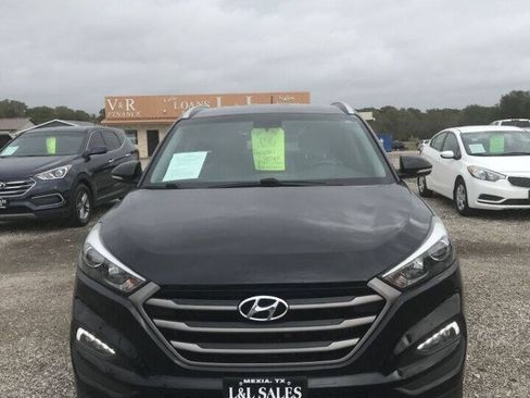 Used 2016 Hyundai Tucson Sport FWD image 2