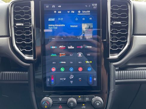 Used 2024 Ford Ranger XLT image 11