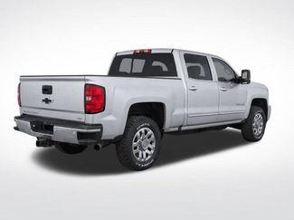 Used 2016 Chevrolet Silverado 2500 LTZ AWD/4WD video 3