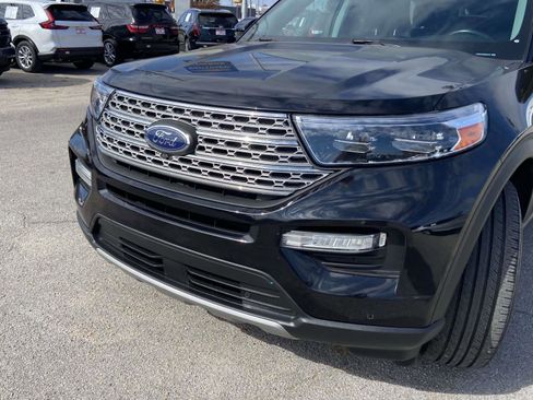 Used 2022 Ford Explorer Limited w/ Equipment Group 301A image 28