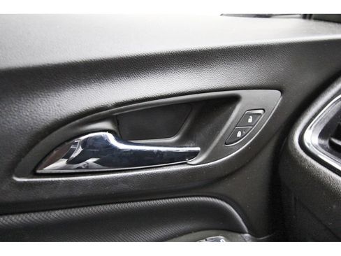 Used 2024 Chevrolet Equinox RS FWD image 20