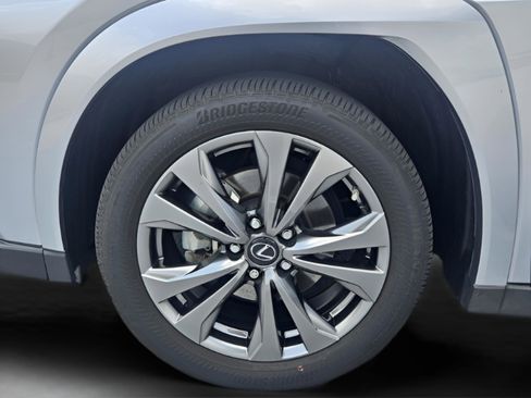 Used 2024 Lexus UX 250h F Sport FWD image 35