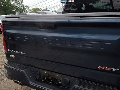 Used 2021 Chevrolet Silverado 1500 RST AWD/4WD image 28