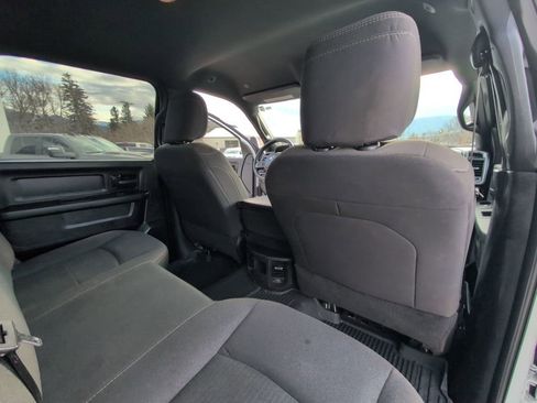 Used 2024 RAM 2500 Tradesman w/ Chrome Appearance Group AWD/4WD image 23