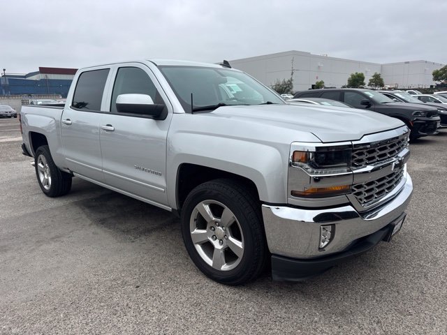 Used 2018 Chevrolet Silverado 1500 LT w/ All Star Edition RWD image 3