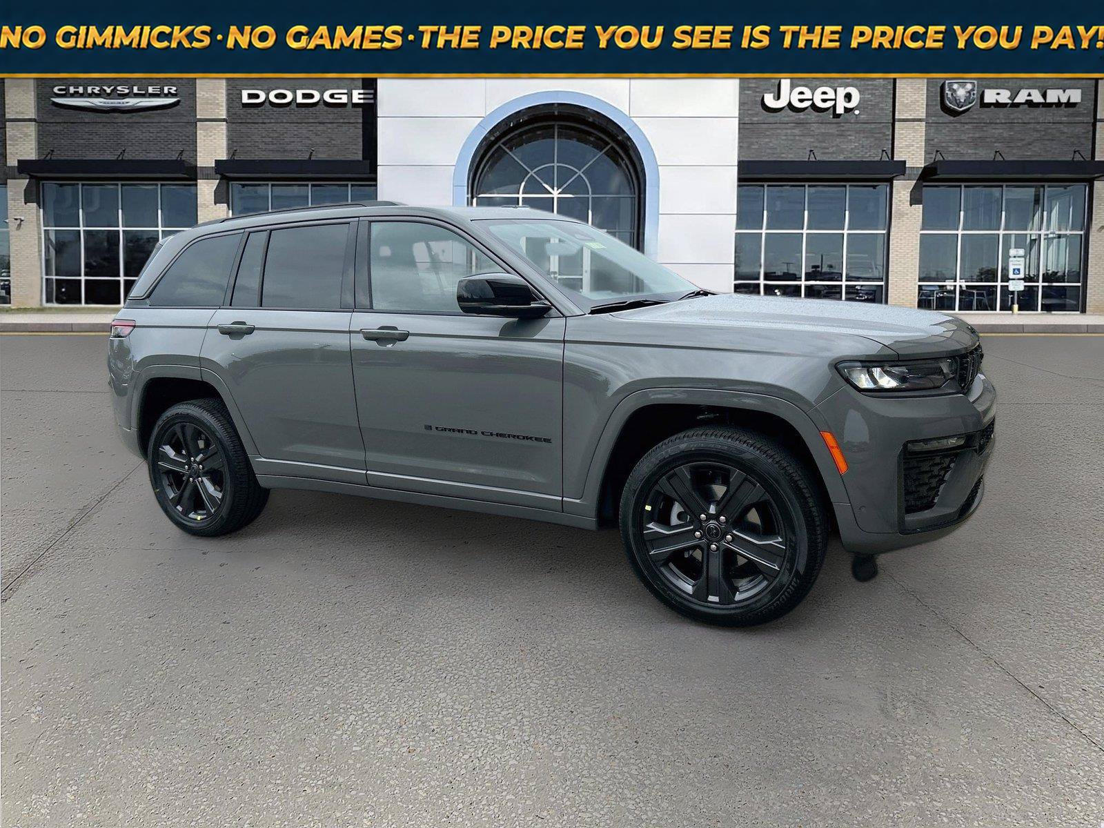 New 2027 Jeep Grand Cherokee Limited AWD/4WD image 1
