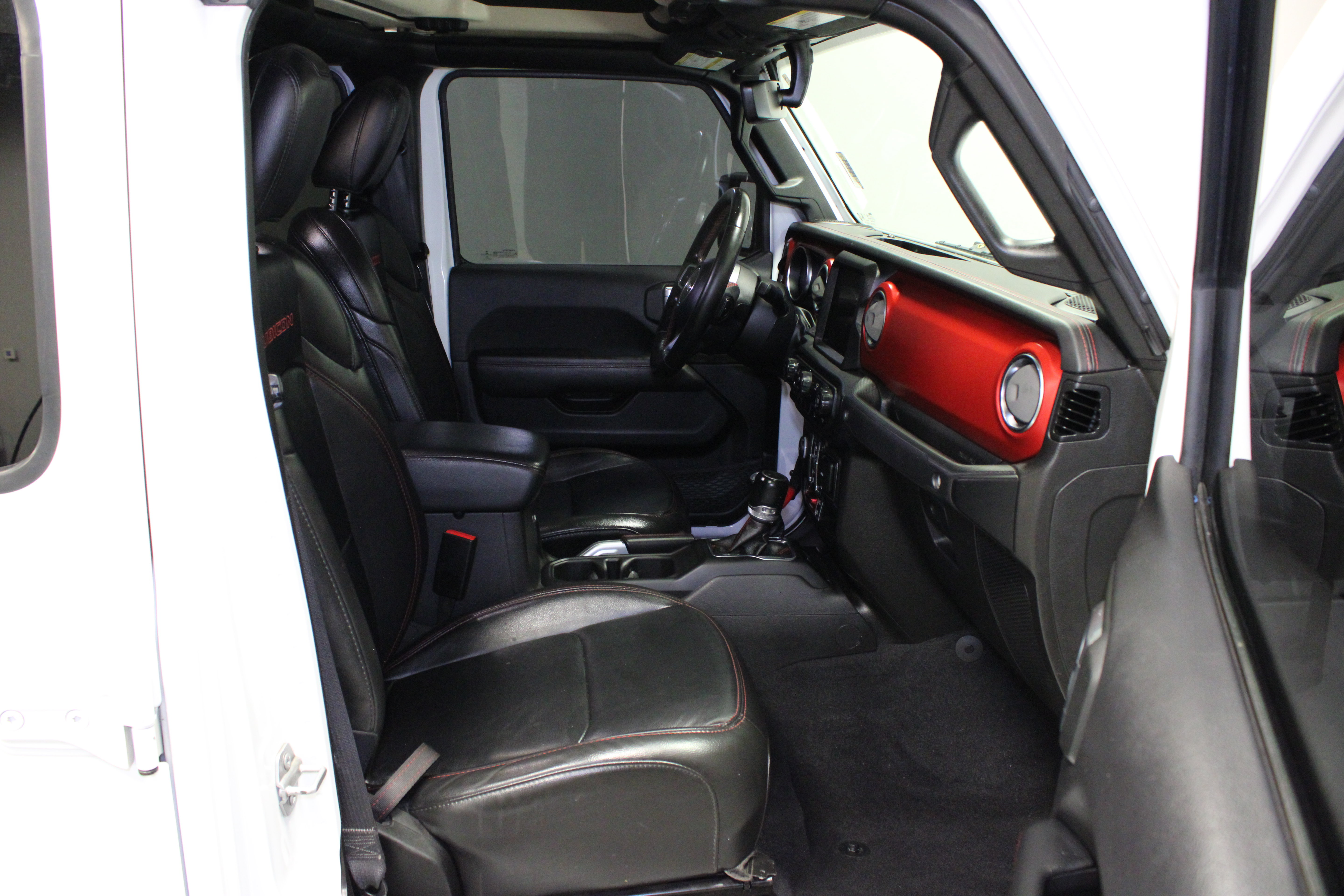 Used 2022 Jeep Gladiator Rubicon w/ LED Lighting Group AWD/4WD image 14
