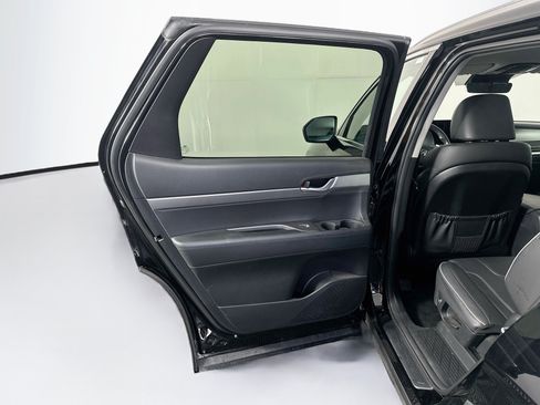 Used 2025 Hyundai Palisade SEL FWD image 27
