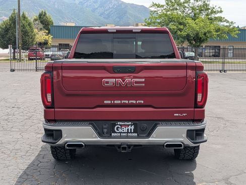 Used 2019 GMC Sierra 1500 SLT w/ SLT Premium Plus Package AWD/4WD image 4