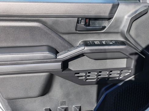 Used 2024 Toyota Tacoma SR5 image 21