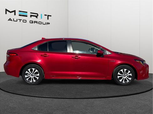 Used 2020 Toyota Corolla LE FWD image 10