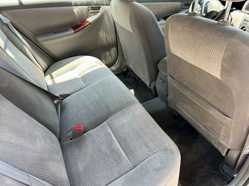 Used 2006 Toyota Corolla LE FWD image 14