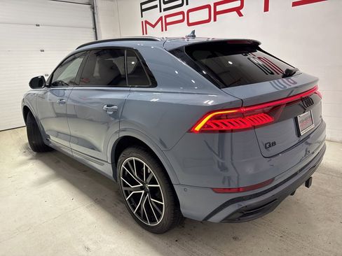 Used 2023 Audi Q8 Prestige w/ Prestige Package image 5