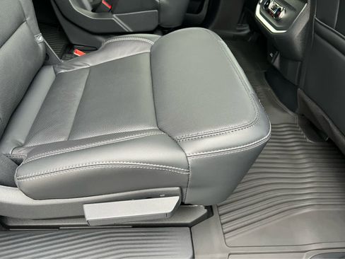 New 2026 Ford Expedition Max Platinum w/ Stealth Appearance Package image 23