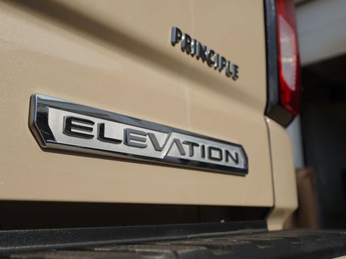 Used 2022 GMC Sierra 1500 Elevation w/ LPO, Elevation Black Package AWD/4WD image 22