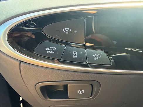 New 2027 Genesis GV70 3.5T Prestige AWD/4WD image 13