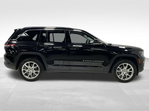 Used 2022 Jeep Grand Cherokee Limited 4xe w/ Luxury Tech Group II AWD/4WD image 4